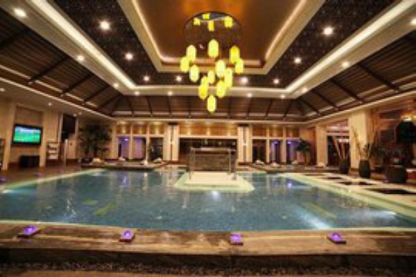 重庆夜色迷人，美女如云？揭秘真相！