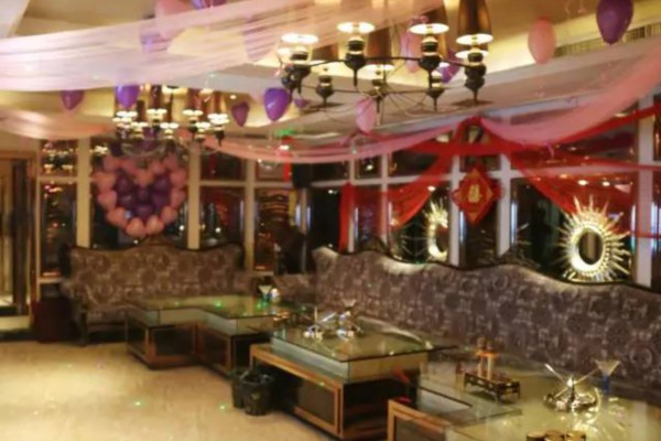 重庆海逸桑拿，养生休闲两不误！